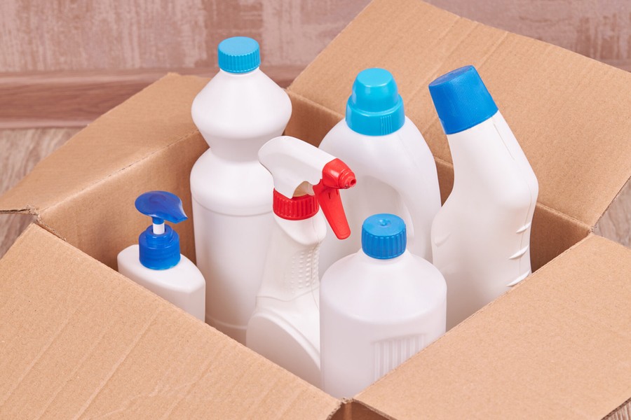 10 Quick Tips on Packing Liquids